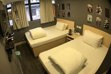 پانسیون Soso Hostel