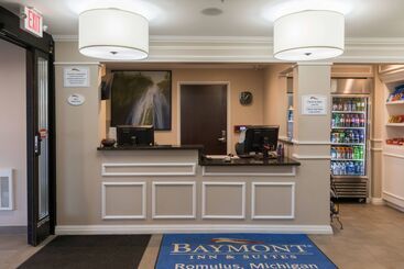 Baymont By Wyndham Detroit Airport/romulus