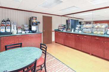هتل Red Roof Inn Flint