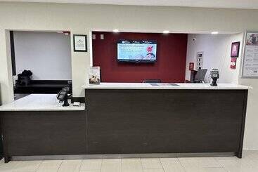 هتل Red Roof Inn Flint
