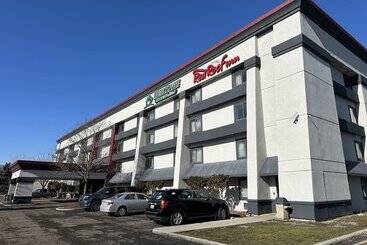 هتل Red Roof Inn Flint