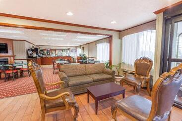هتل Red Roof Inn Flint