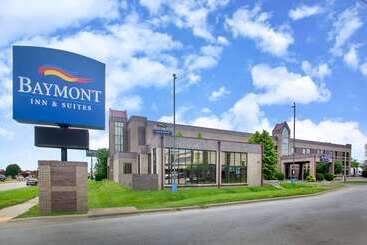 هتل Baymont By Wyndham Springfield South Hwy 65