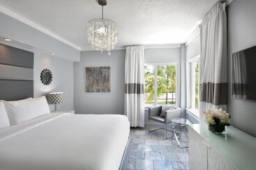 هتل Beacon South Beach
