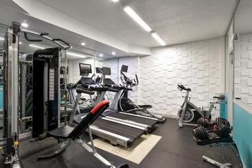 هتل Beacon South Beach