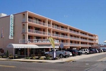 هتل Beau Rivage Beach Resort