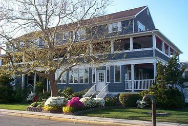 هتل The Bentley Inn