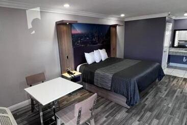 هتل Paradise Inn