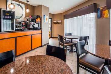 هتل Best Western Airport Inn