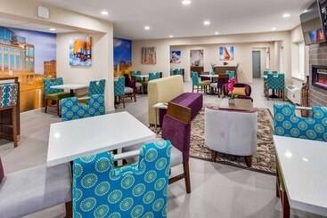 هتل Best Western Huntsville