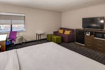 هتل Best Western Huntsville