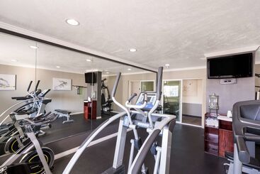 هتل Best Western Mountain View Inn