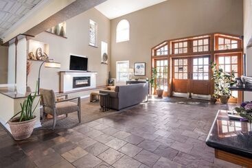 هتل Best Western Mountain View Inn