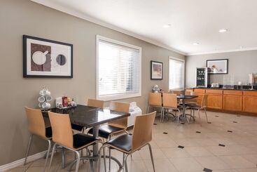 هتل Best Western Mountain View Inn