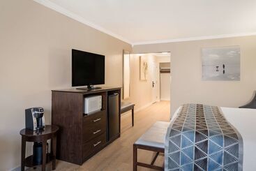 هتل Best Western Mountain View Inn