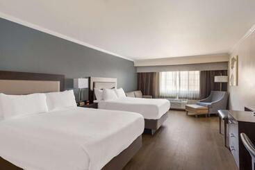 هتل Best Western Mountain View Inn
