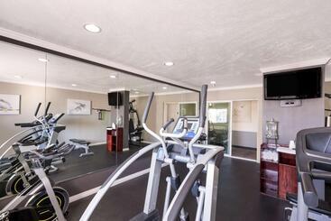 هتل Best Western Mountain View Inn