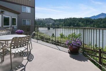 酒店 Best Western Plus Columbia River Inn