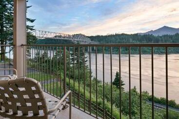酒店 Best Western Plus Columbia River Inn