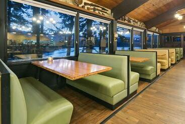 酒店 Best Western Plus Columbia River Inn