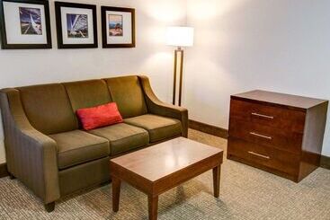 هتل Comfort Inn Redding Near I 5