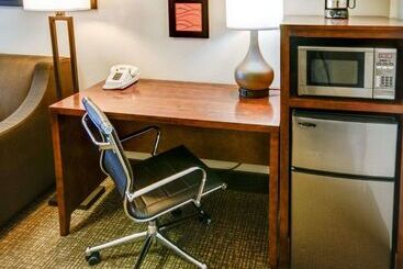 هتل Comfort Inn Redding Near I 5