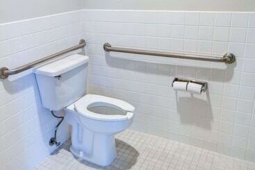 هتل Comfort Inn Redding Near I 5
