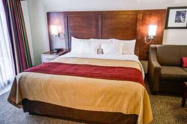 هتل Comfort Inn Redding Near I 5