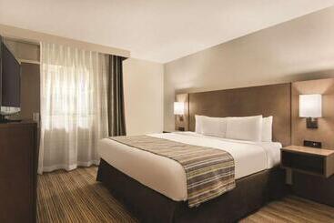 酒店 Country Inn & Suites By Radisson, Fergus Falls, Mn