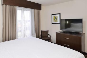 هتل Holiday Inn Express Montgomery East I 85, An Ihg
