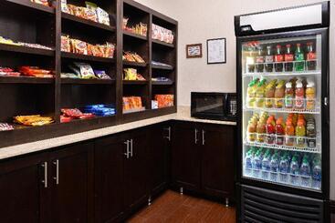 هتل Holiday Inn Express Montgomery East I 85, An Ihg
