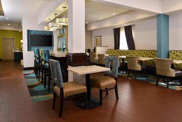 هتل Holiday Inn Express Montgomery East I 85, An Ihg