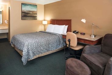 هتل Howard Johnson By Wyndham Boise
