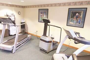 هتل La Quinta Inn By Wyndham Milwaukee Airport / Oak Creek