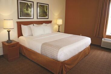 هتل La Quinta By Wyndham Lakeland East