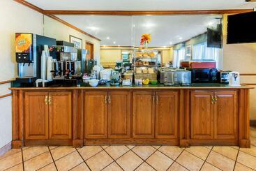 هتل La Quinta Inn & Suites By Wyndham Las Cruces Organ Mountain