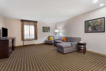 هتل La Quinta By Wyndham Rockford