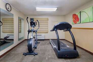 هتل Spark By Hilton Savannah Midtown
