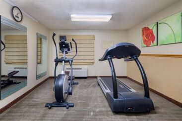 هتل Spark By Hilton Savannah Midtown