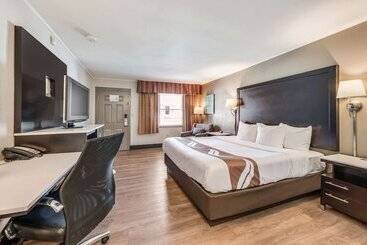 هتل Quality Inn Poughkeepsie