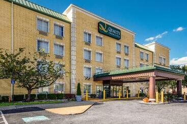 هتل Quality Inn & Suites Cvg Airport
