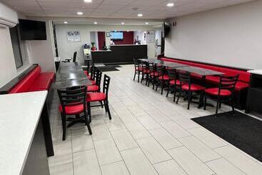 هتل Red Roof Inn Flint