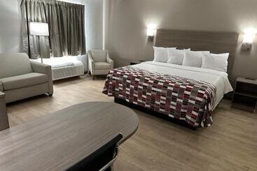 هتل Red Roof Inn Flint