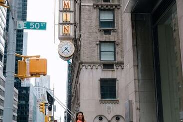 هتل The Benjamin Royal Sonesta New York