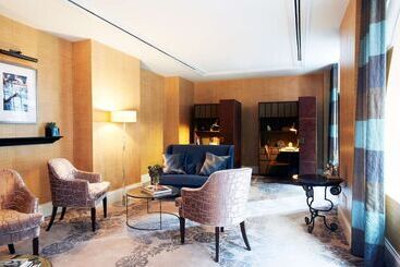 هتل The Benjamin Royal Sonesta New York