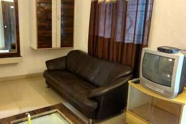 هتل Le Pearl Girija Resorts