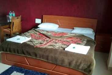 هتل Le Pearl Girija Resorts