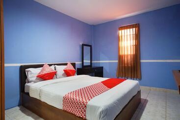 Urbanview Hotel De Grand Garuda Balikpapan