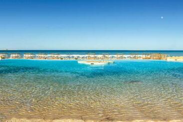 Gravity Hotel & Aqua Park Sahl Hasheesh Families And Couples Only