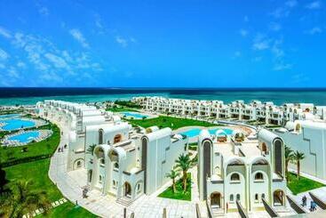 Gravity Hotel & Aqua Park Sahl Hasheesh Families And Couples Only